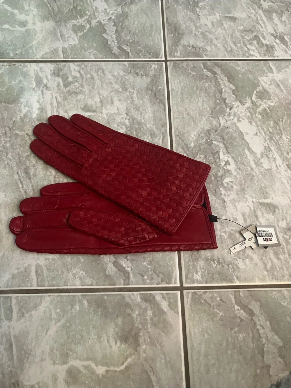 Adrienne Vittadini Red Woven Leather Gloves size M